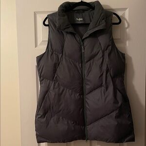 Hyba Women's Green Puffer Vest